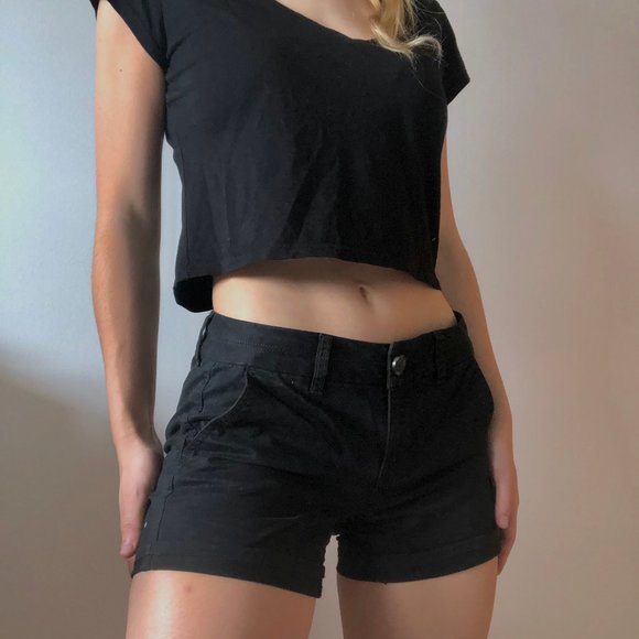 American Eagle Outfitters Pants - American Eagle Stretch Midi Shorts